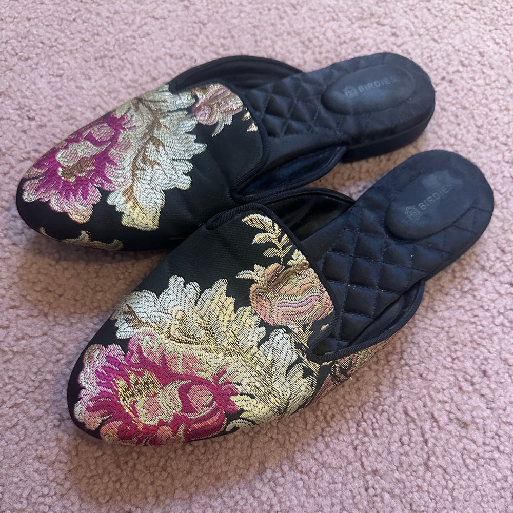 EUC BIRDIES Size 8 Phoebe Black Floral Jacquard Slides Slip On Mules
